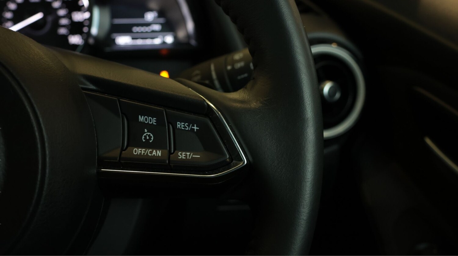 Used Mazda Mazda2 2024 for sale - 77842215: Photo 22