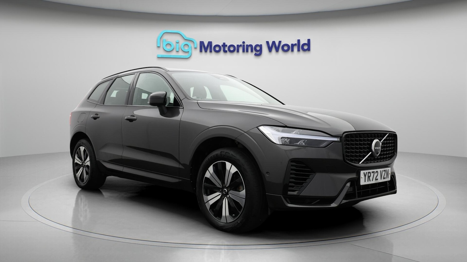 Used Volvo XC60 2022 for sale - 76572170: Photo 2