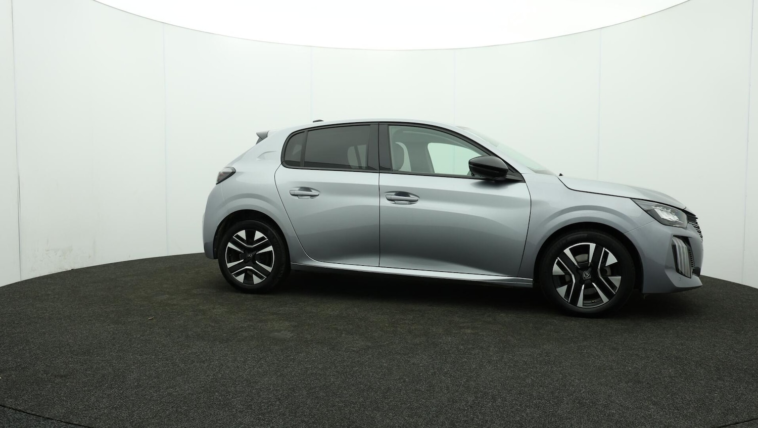 Used Peugeot 208 2024 for sale - 76122966: Photo 46