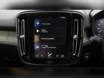 Used Volvo XC40 2020 for sale - 75635360: Photo