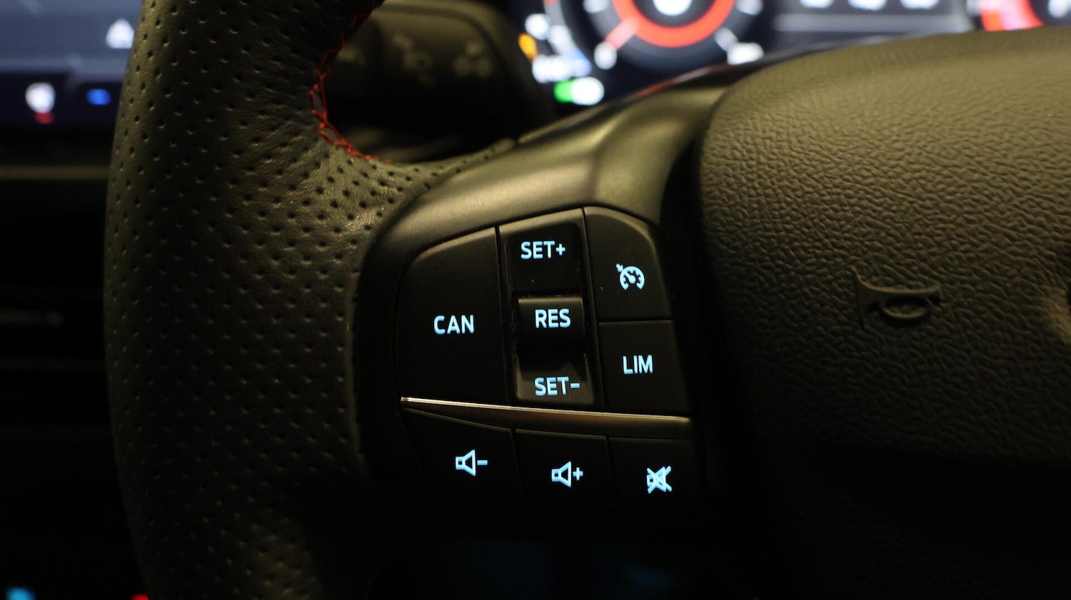 Used Ford Focus 2022 for sale - 76644899: Photo 23