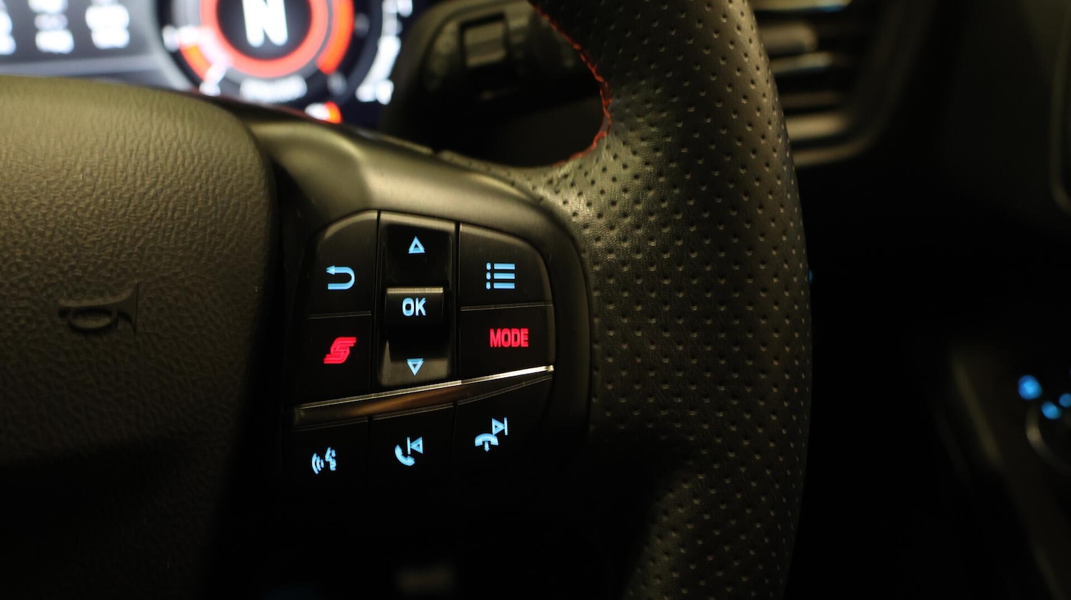 Used Ford Focus 2022 for sale - 76644899: Photo 24