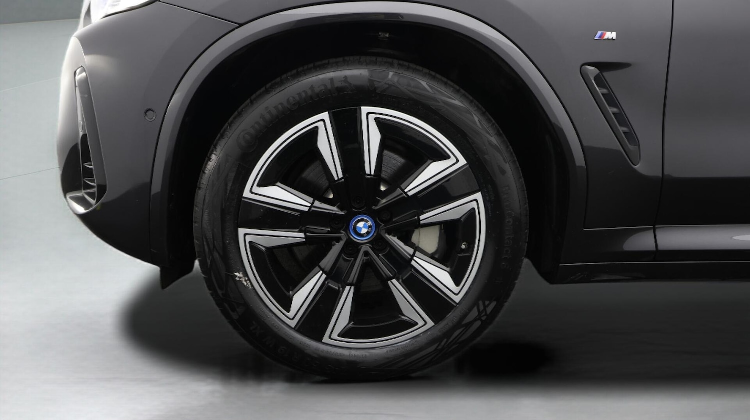 Used BMW iX3 for sale - 76440547: Photo 19