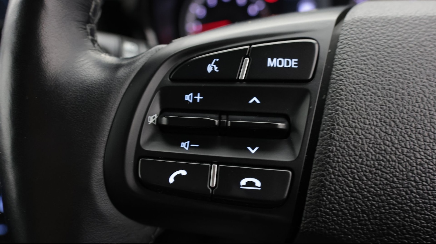 Used Hyundai i10 2023 for sale - 77854469: Photo 20