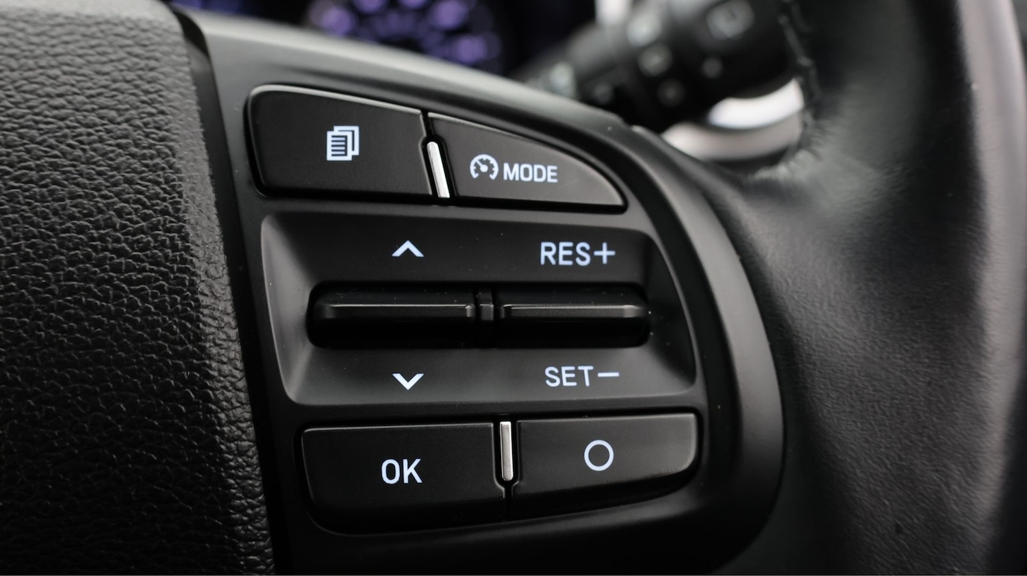 Used Hyundai i10 2023 for sale - 77854469: Photo 22