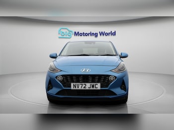 Used Hyundai i10 2023 for sale - 77854469: Photo