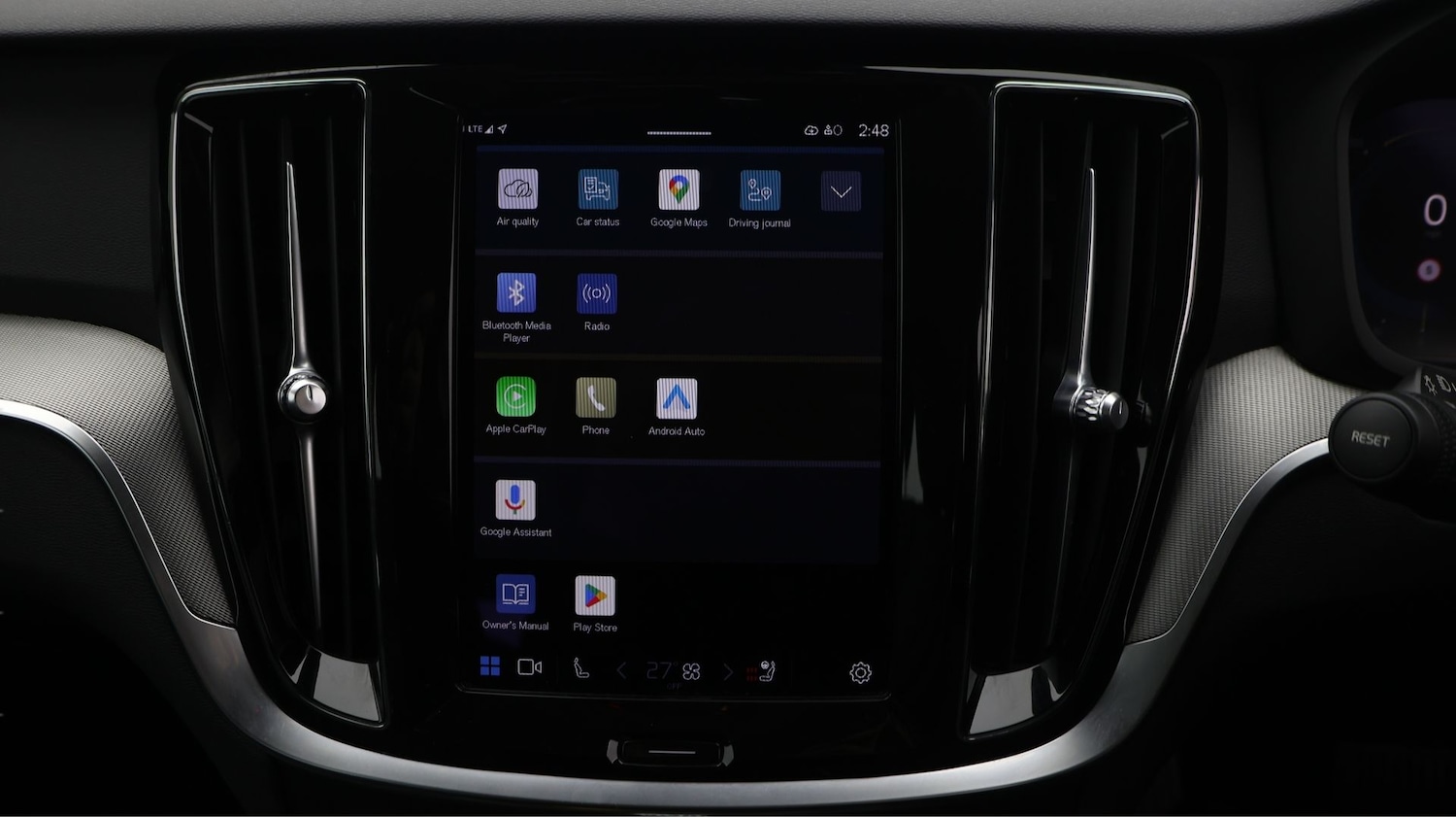 Used Volvo V60 2023 for sale - 77311256: Photo 11