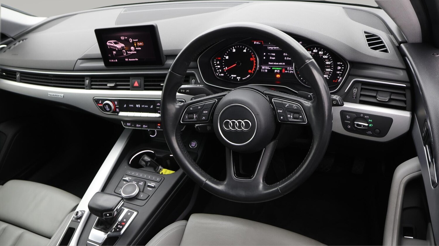 Used Audi A4 2017 for sale - 76658461: Photo 10