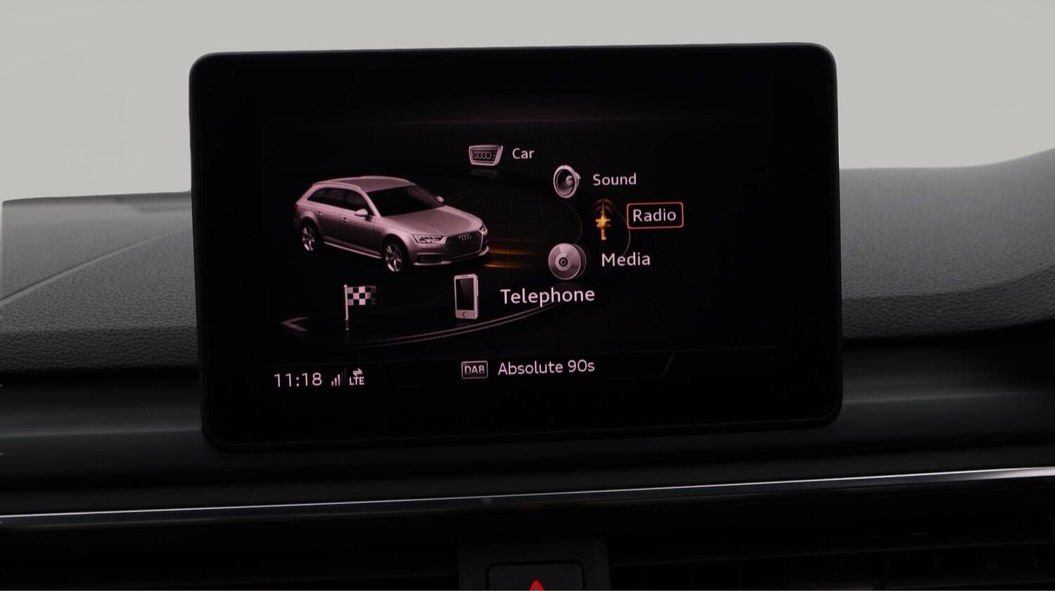 Used Audi A4 2017 for sale - 76658461: Photo 12