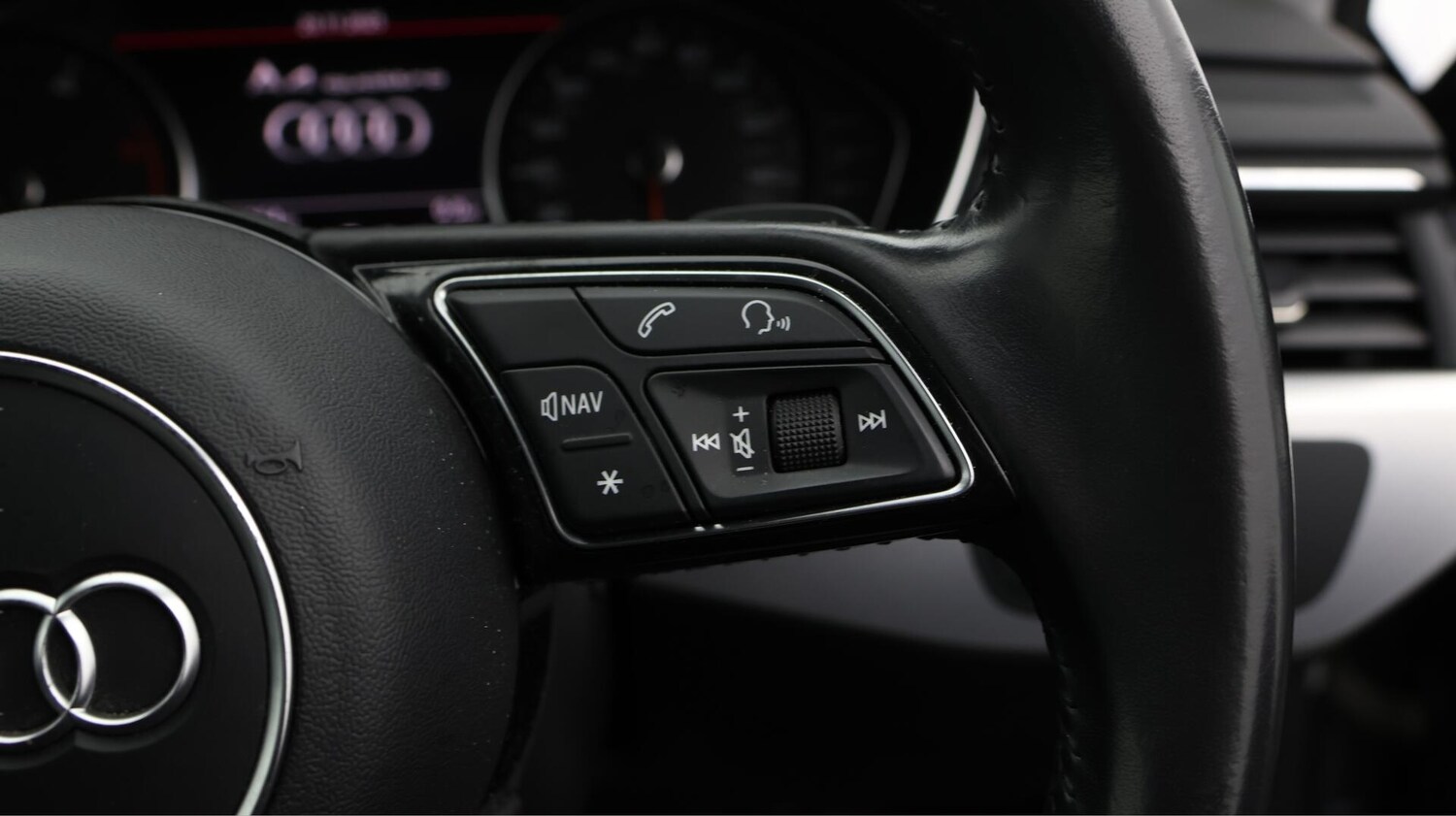 Used Audi A4 2017 for sale - 76658461: Photo 23