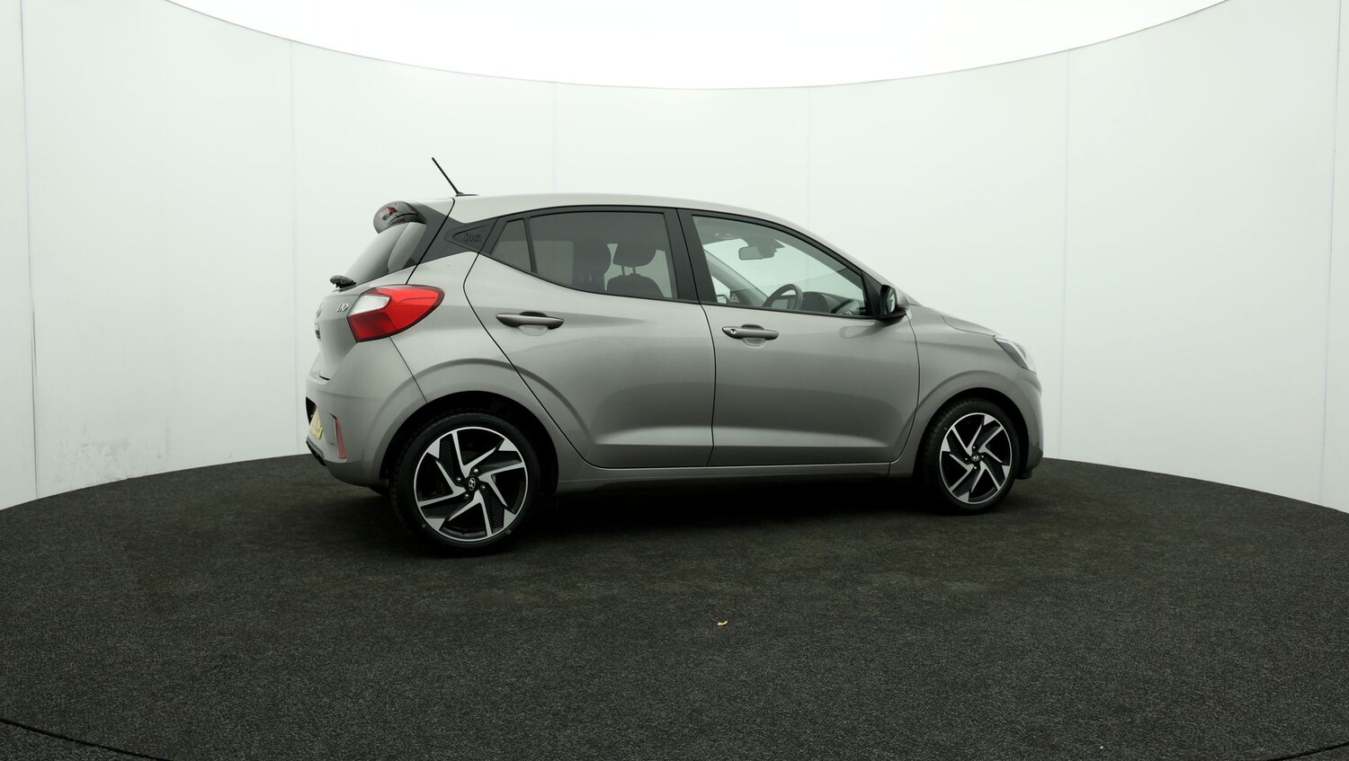 Used Hyundai i10 for sale - 76811735: Photo 31