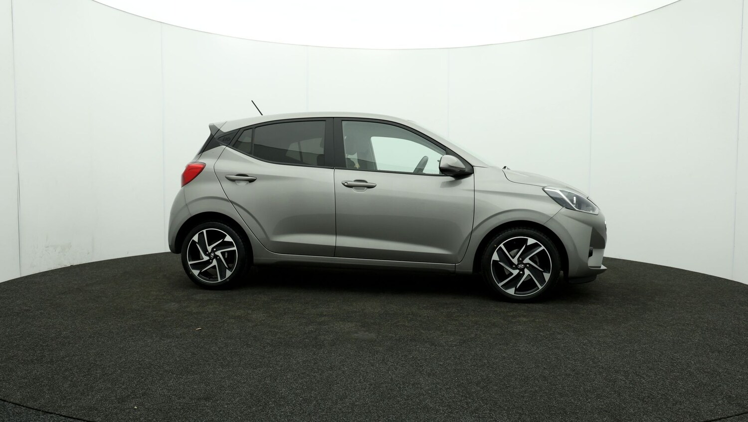 Used Hyundai i10 for sale - 76811735: Photo 36