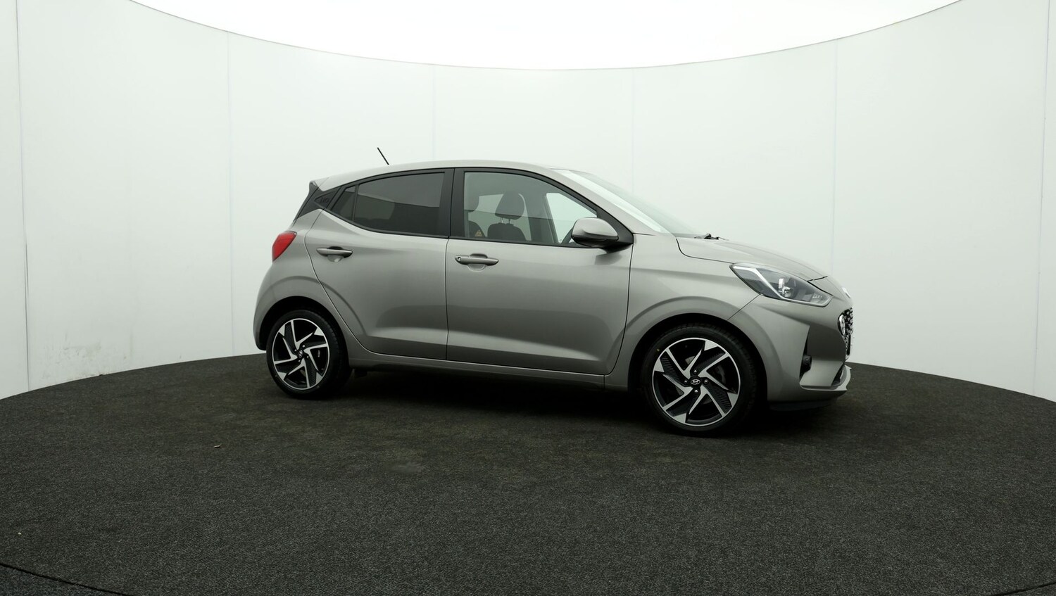 Used Hyundai i10 for sale - 76811735: Photo 39
