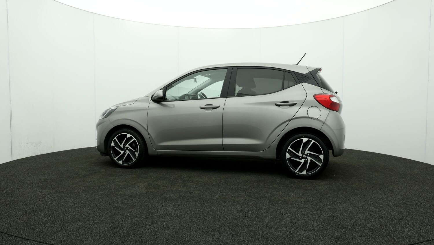 Used Hyundai i10 for sale - 76811735: Photo 66