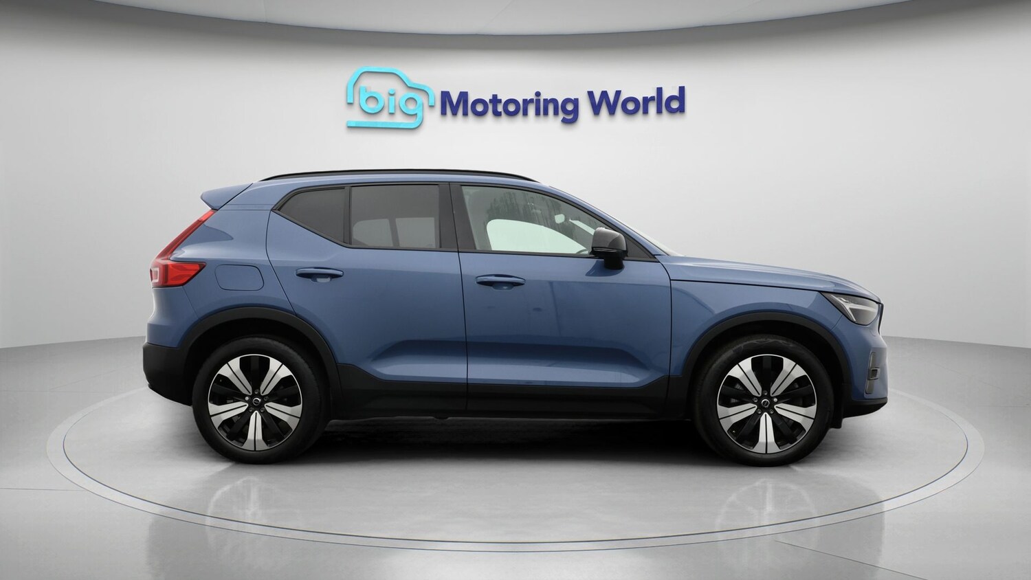 Used Volvo XC40 2023 for sale - 77743082: Photo 8