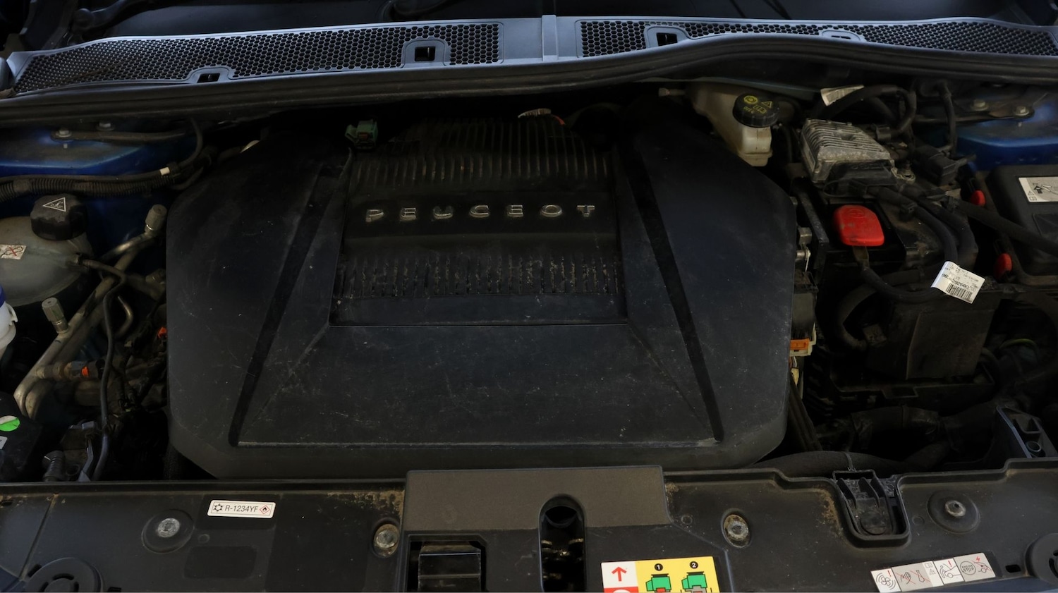 Used Peugeot E-208 2021 for sale - 77453695: Photo 19