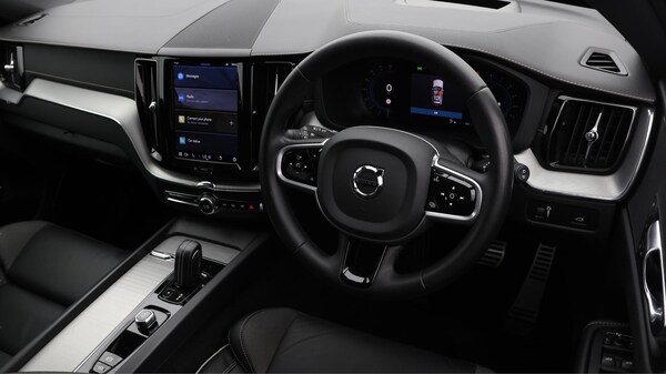 Used Volvo XC60 2021 for sale - 75387160: Photo 10