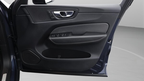 Used Volvo XC60 2021 for sale - 75387160: Photo 16