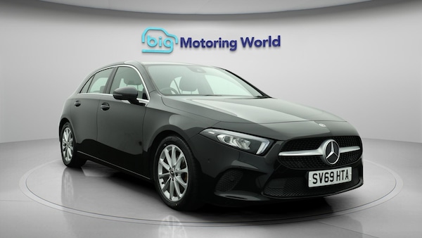 Used Mercedes-Benz A-Class 2019 for sale - 76269851: Photo 2