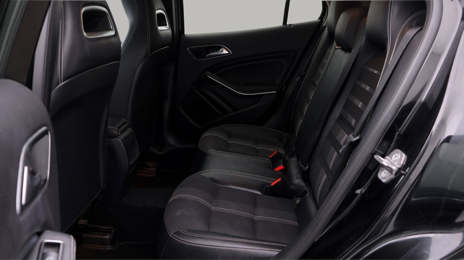 Used Mercedes-Benz GLA 2019 for sale - 77447681: Photo 16