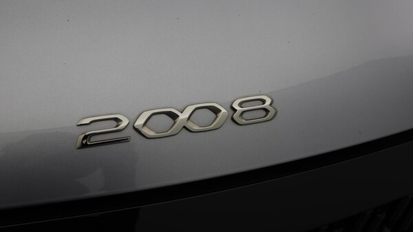 Used Peugeot 2008 2021 for sale - 76283703: Photo 25