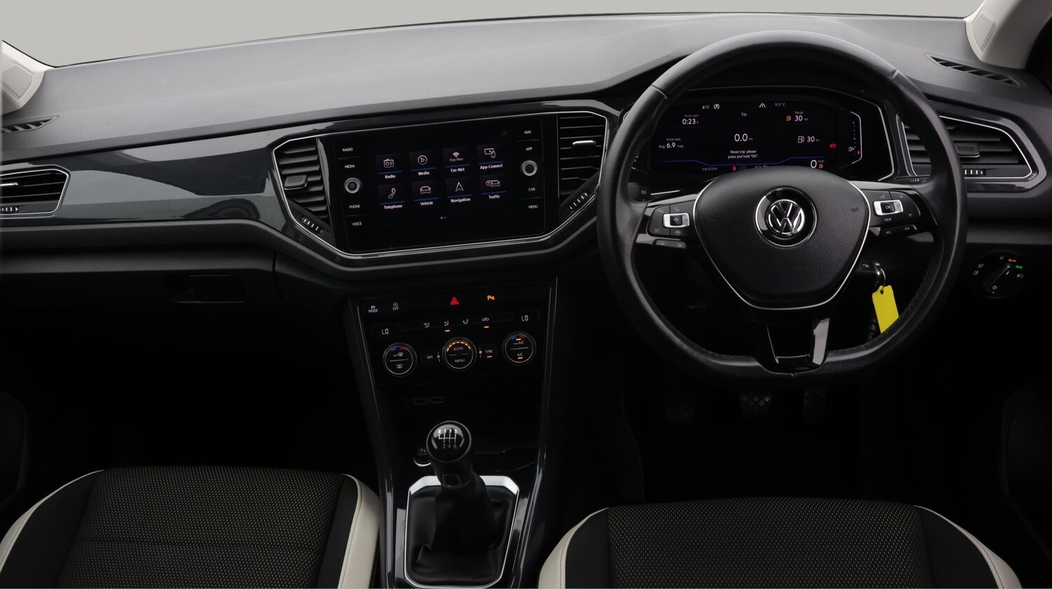 Used Volkswagen T-Roc for sale - 78201653: Photo 13