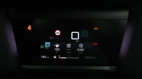 Used Citroen C4 2022 for sale - 75507345: Photo 11