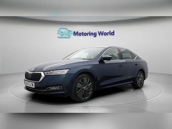 Used Skoda Octavia 2021 for sale - 77900928: Photo