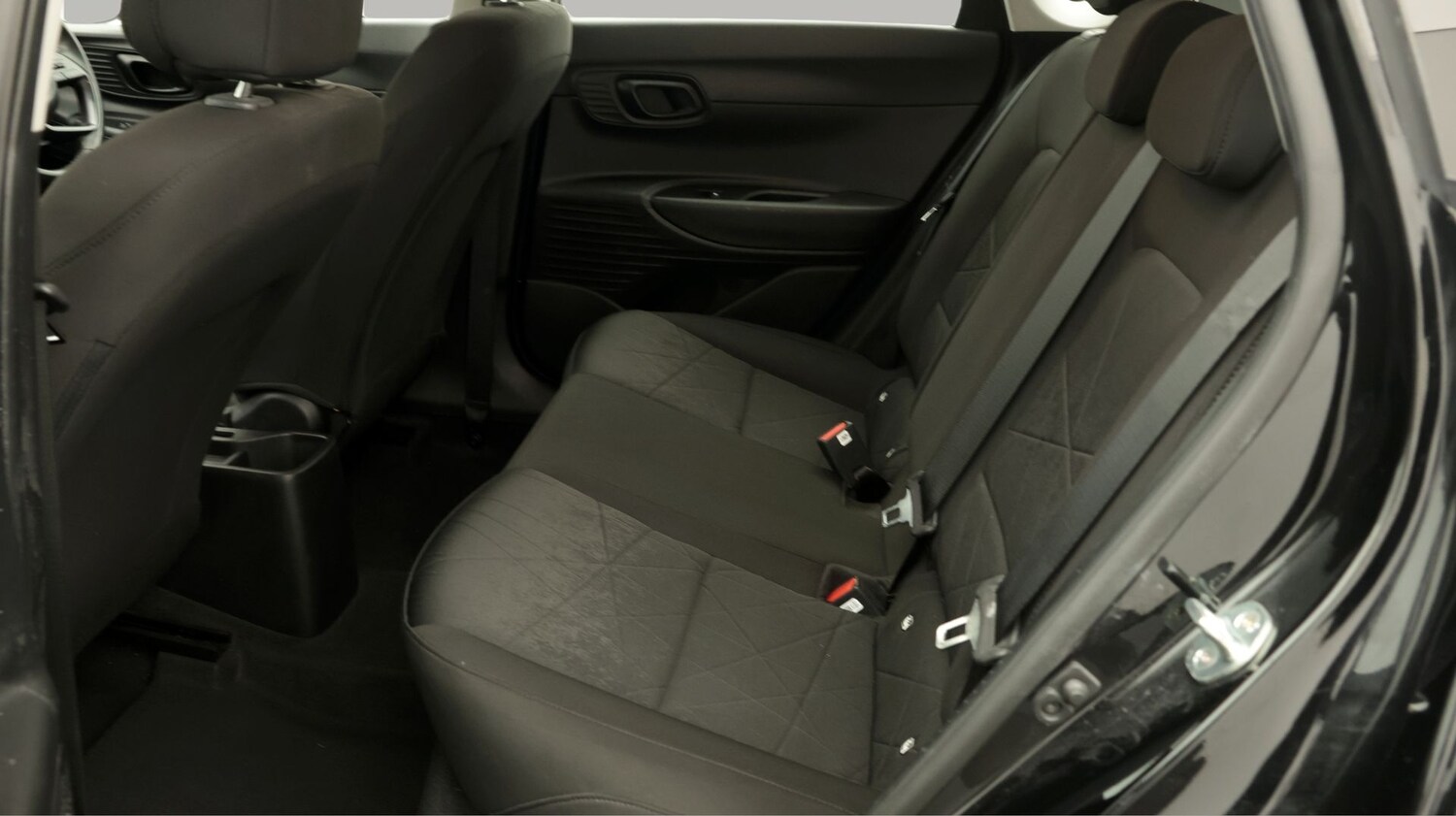 Used Hyundai BAYON 2023 for sale - 77766611: Photo 16