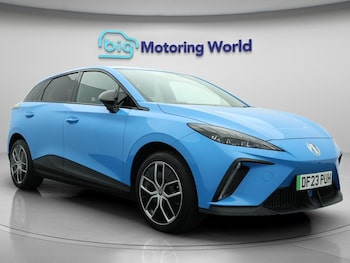 2023 (23) - 64kWh Trophy Long Range Hatchback 5dr Electric Auto (203 ps)