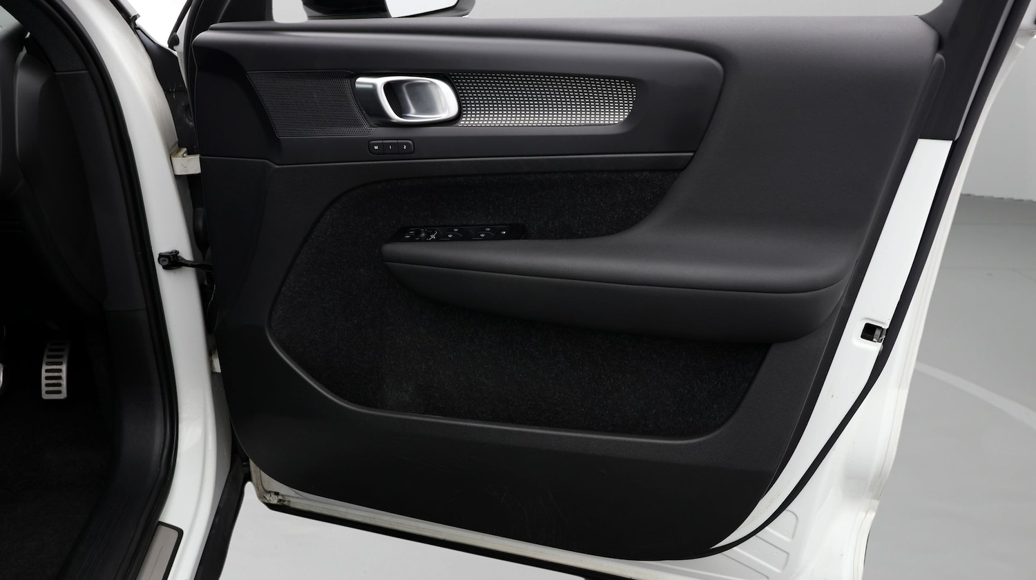 Used Volvo XC40 2020 for sale - 77413357: Photo 15