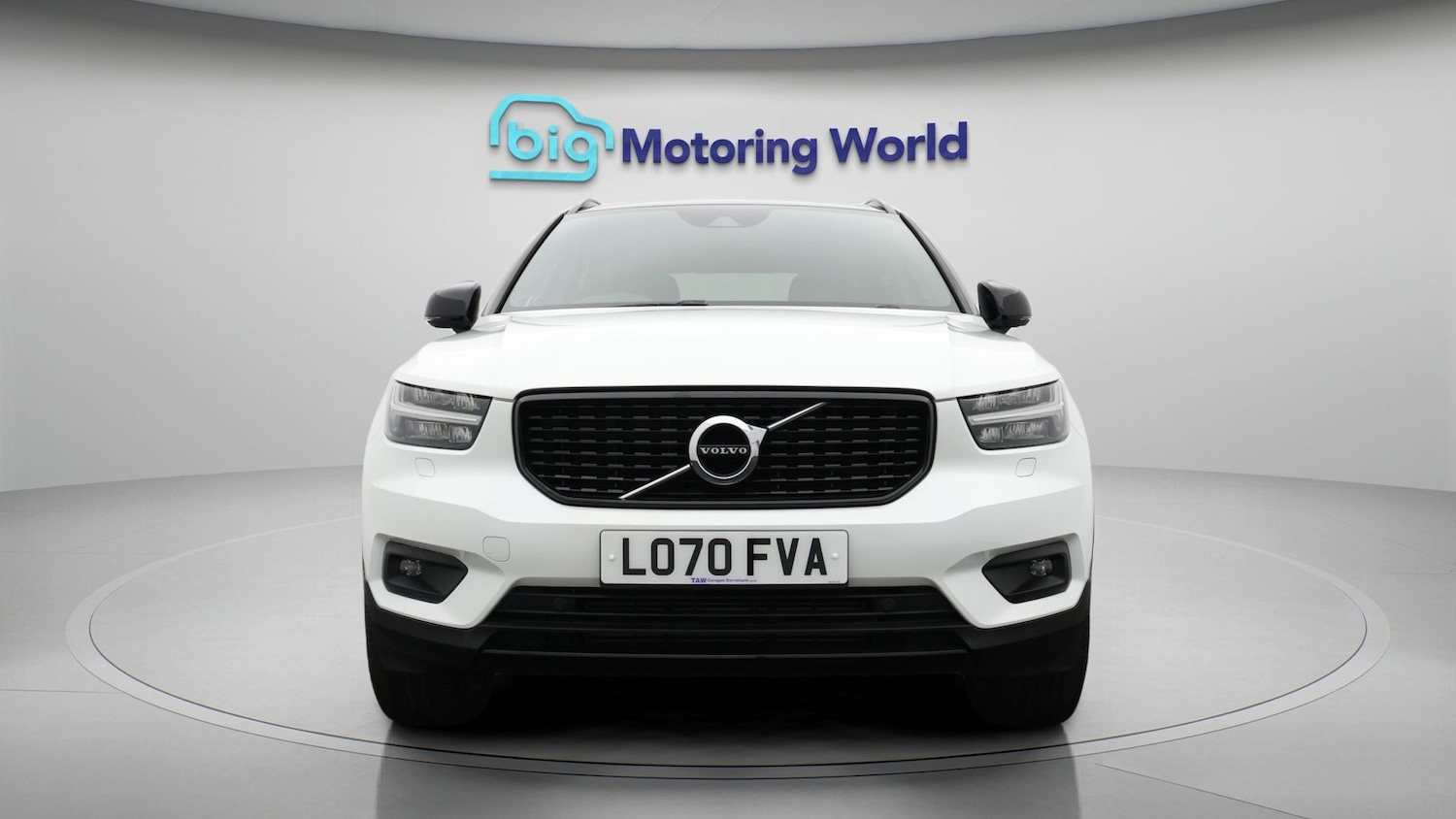 Used Volvo XC40 2020 for sale - 77413357: Photo 2