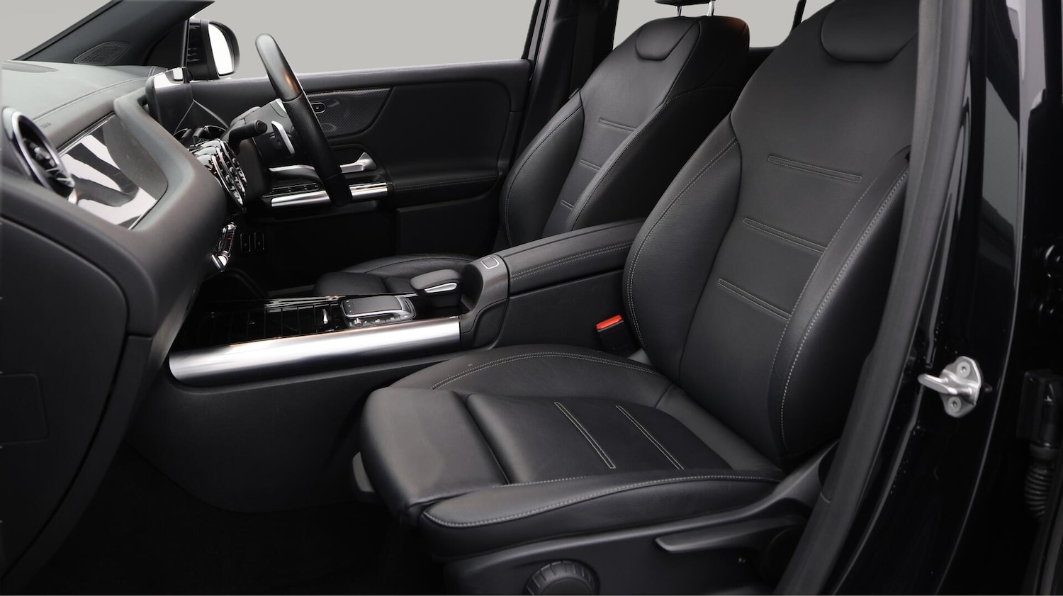 Used Mercedes-Benz GLA 2020 for sale - 76024753: Photo 15