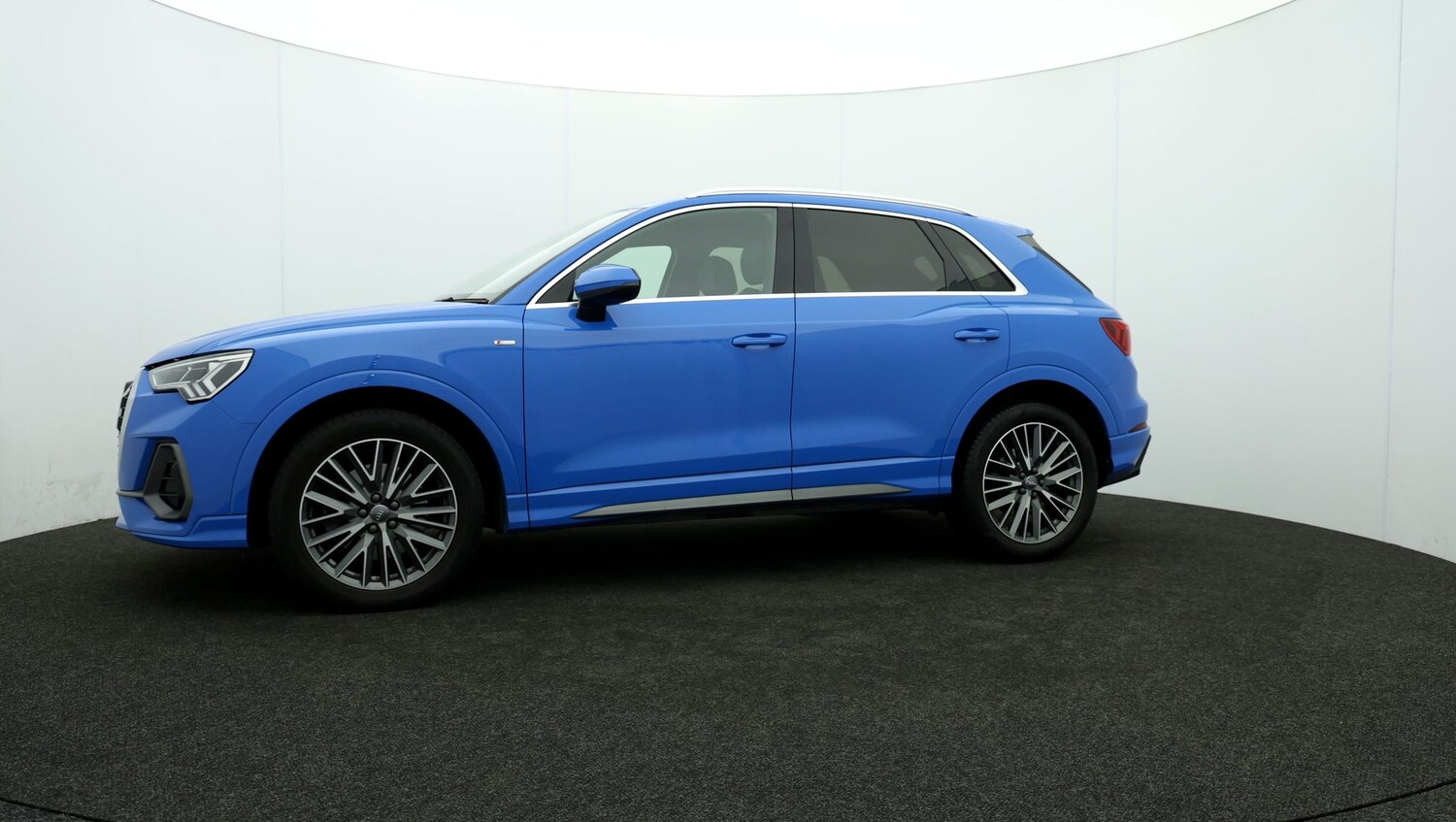 Used Audi Q3 for sale - 76809589: Photo 62