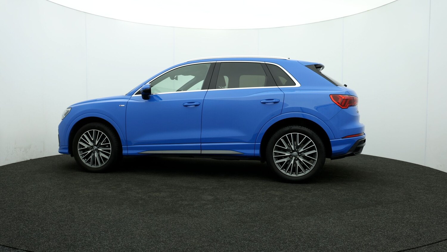 Used Audi Q3 for sale - 76809589: Photo 67