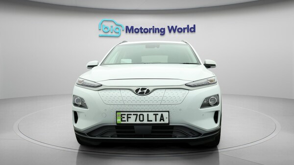 Used Hyundai KONA 2020 for sale - 76269810: Photo 3