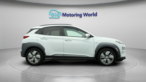 Used Hyundai KONA 2020 for sale - 76269810: Photo 9