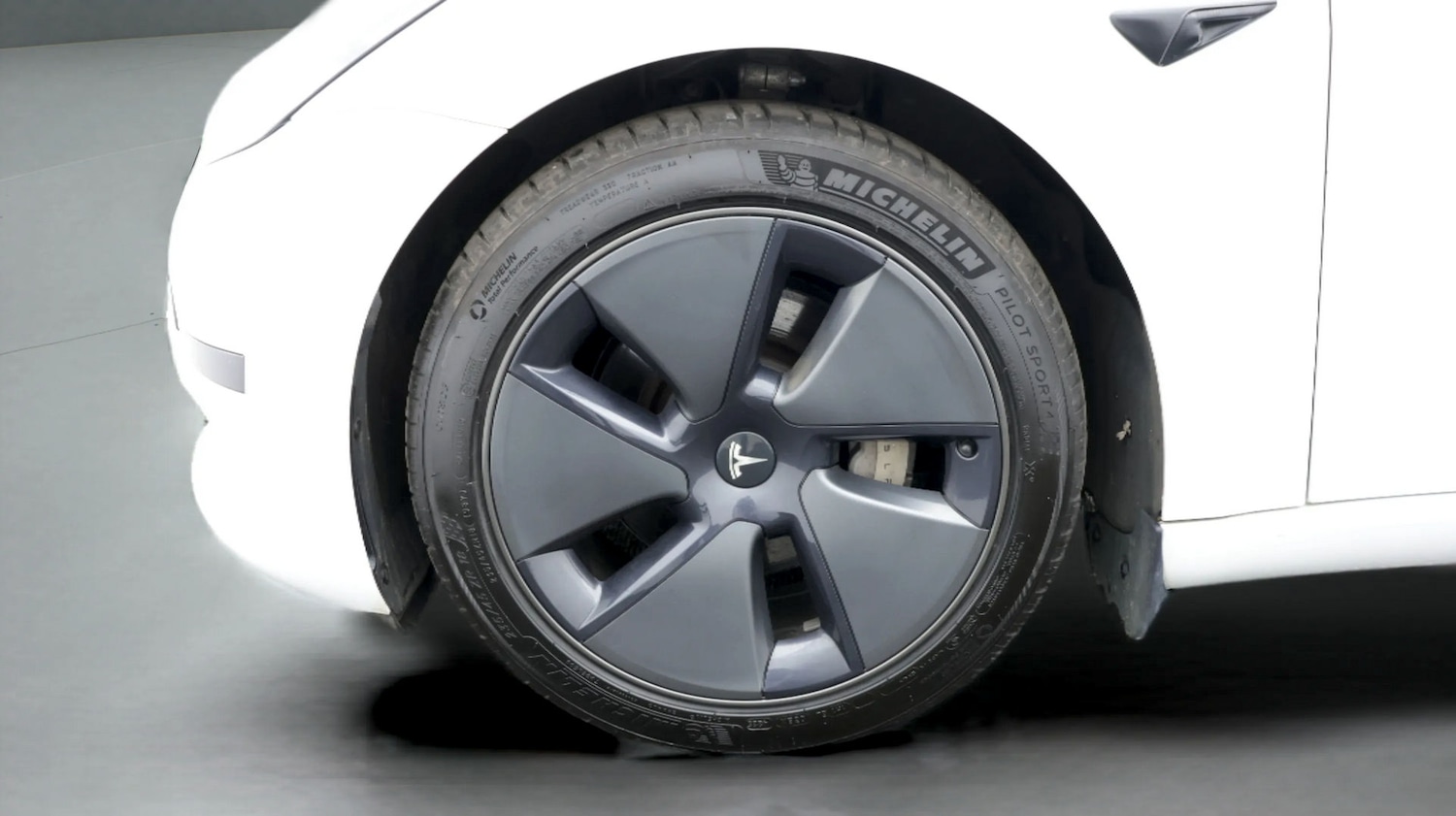 Used Tesla Model 3 2021 for sale - 77656653: Photo 18