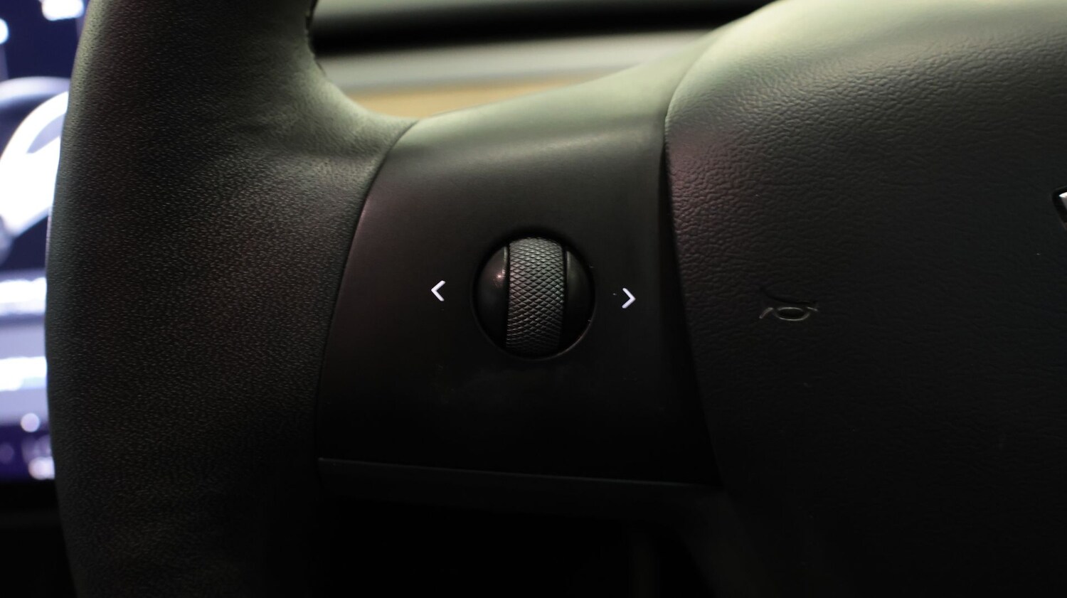 Used Tesla Model 3 2021 for sale - 77656653: Photo 23