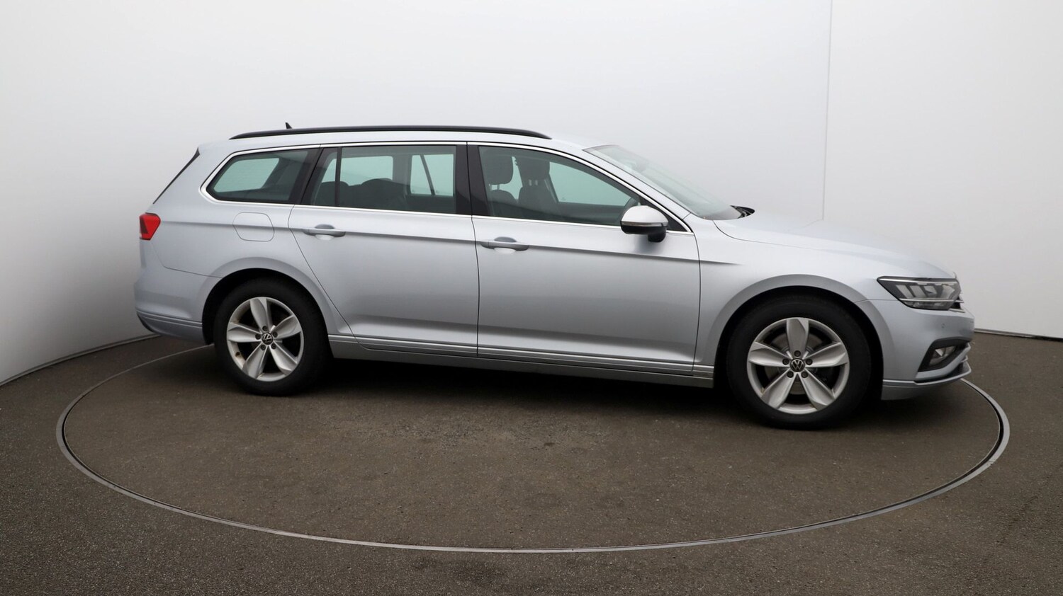 Used Volkswagen Passat for sale - 76810444: Photo 40