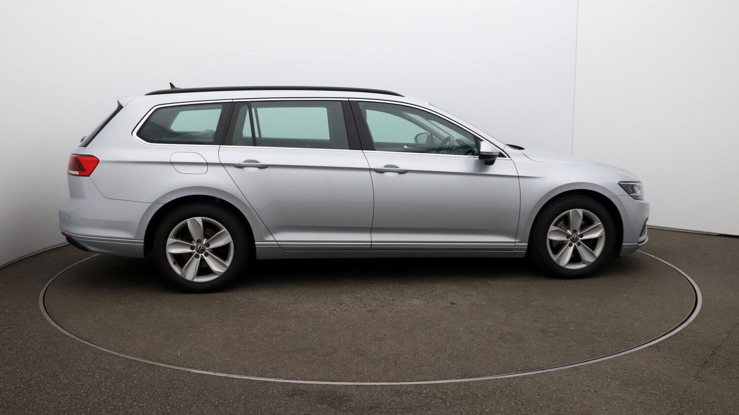 Used Volkswagen Passat for sale - 76810444: Photo 42