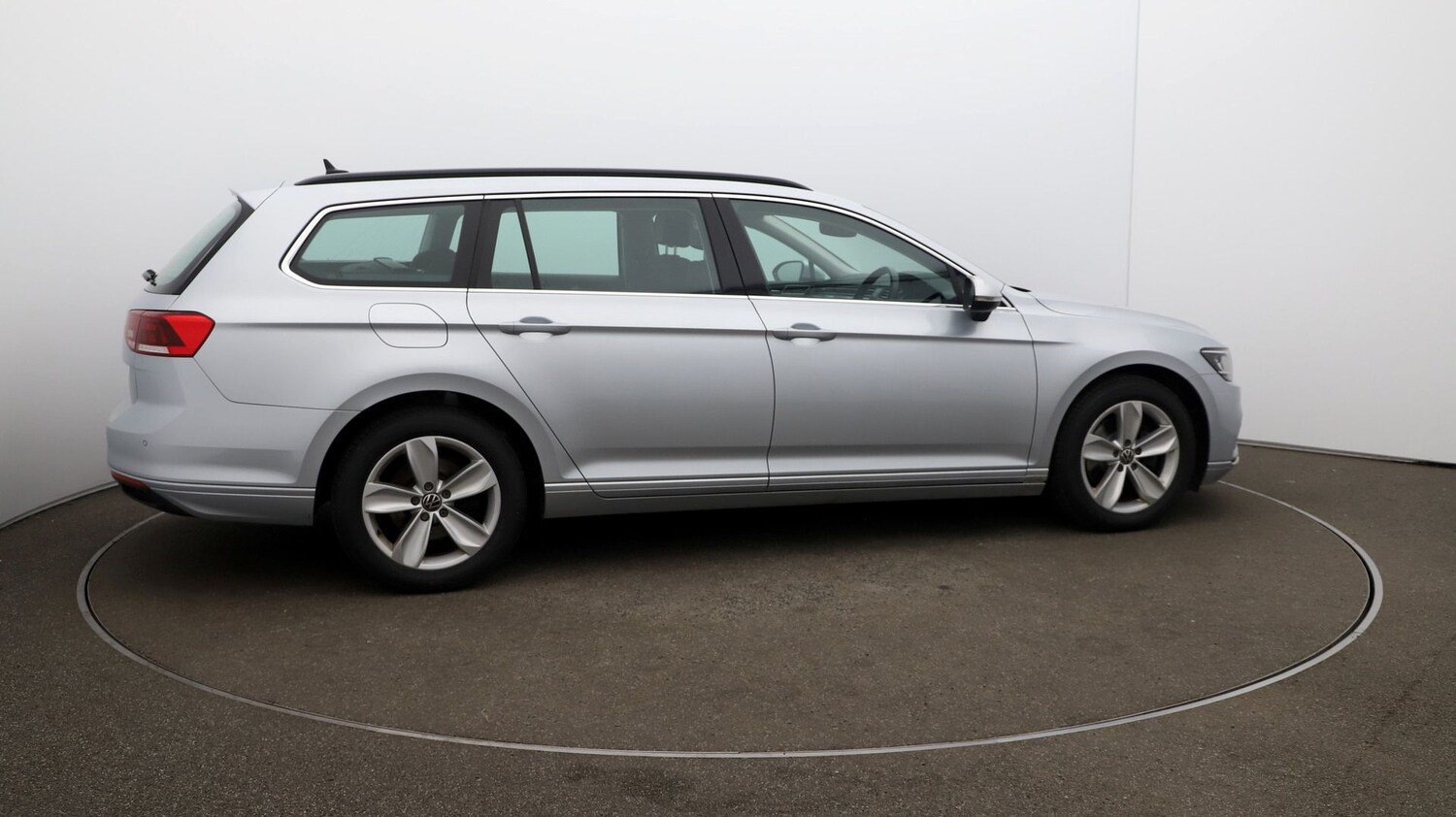 Used Volkswagen Passat for sale - 76810444: Photo 43