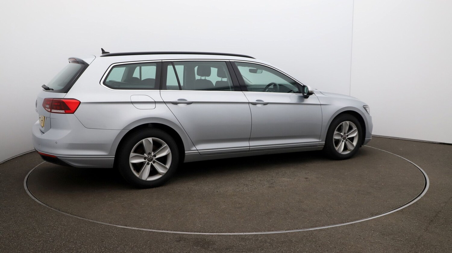 Used Volkswagen Passat for sale - 76810444: Photo 44