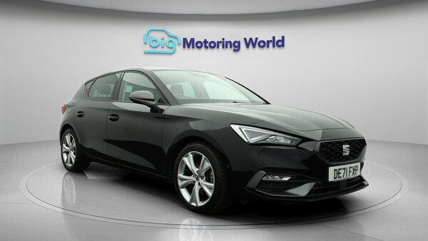 Used SEAT Leon for sale - 76251502: Photo 2