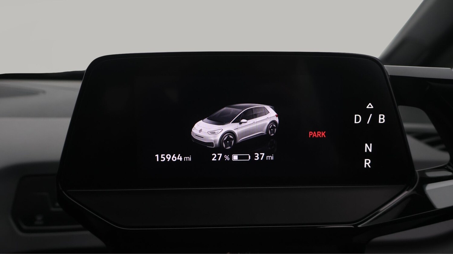 Used Volkswagen ID.3 2023 for sale - 77367125: Photo 10