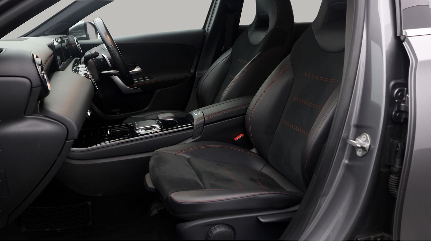 Used Mercedes-Benz A-Class 2019 for sale - 77201115: Photo 14