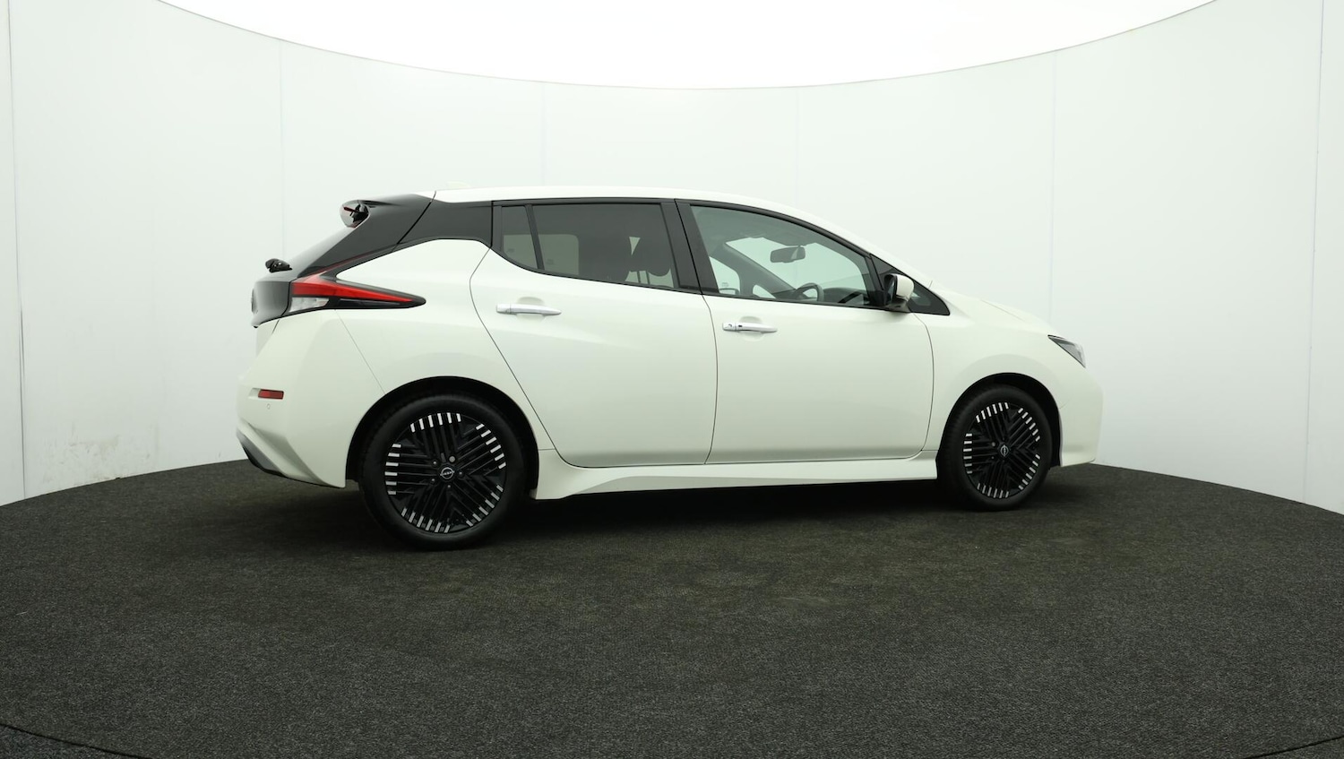 Used Nissan Leaf 2022 for sale - 76108853: Photo 40