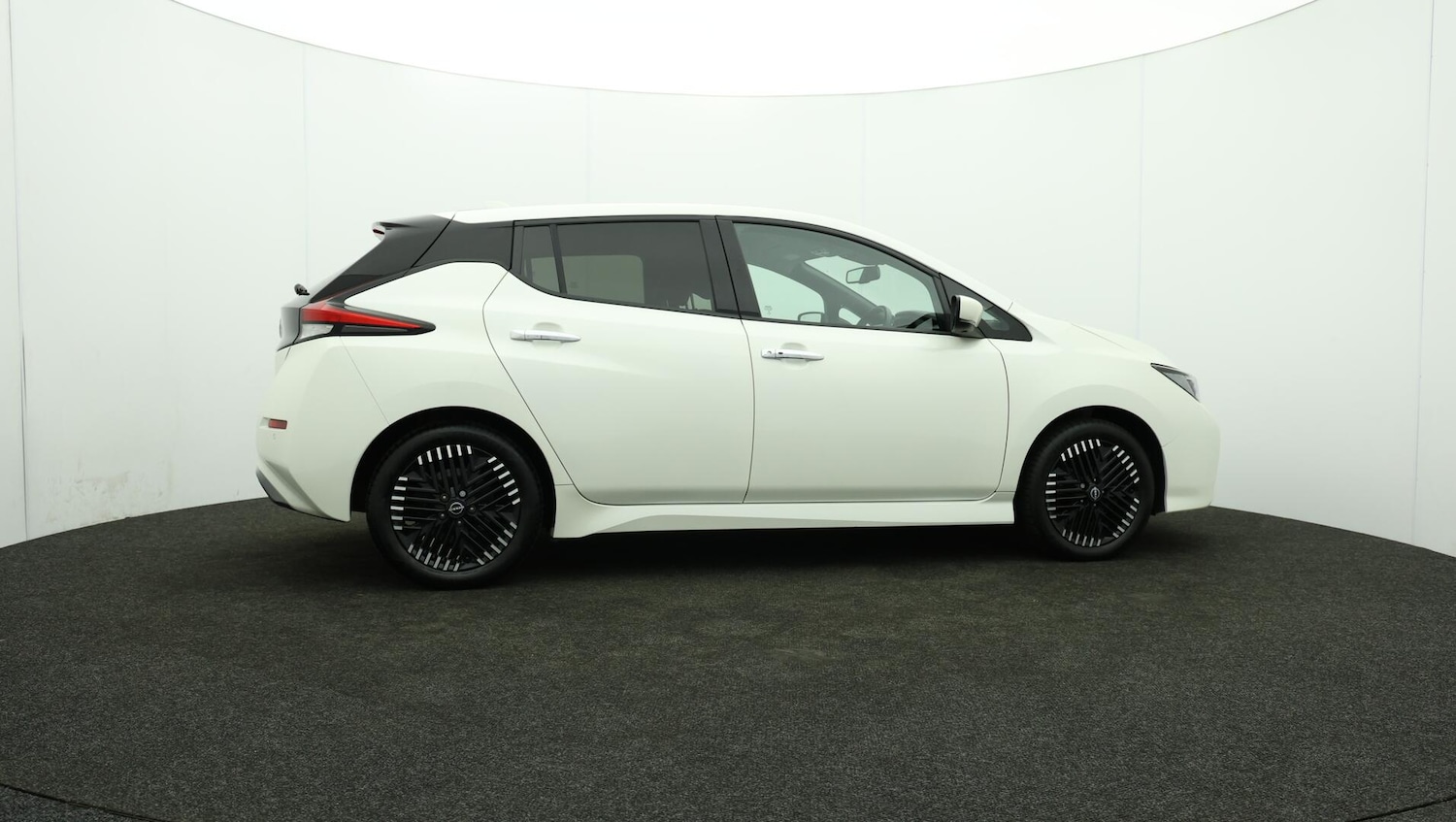 Used Nissan Leaf 2022 for sale - 76108853: Photo 41