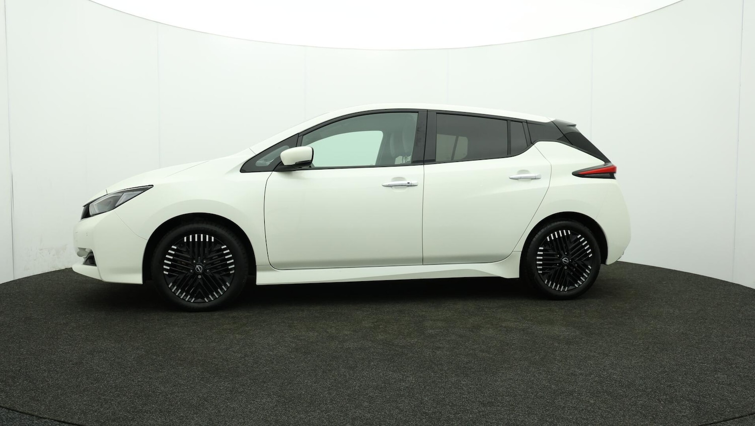 Used Nissan Leaf 2022 for sale - 76108853: Photo 71