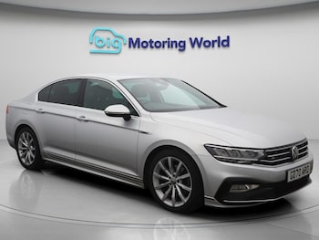 Volkswagen - Passat